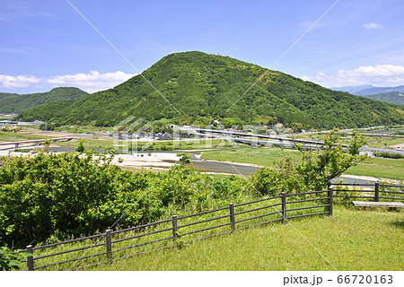 河原城 お城山展望台からの眺め(鳥取県鳥取市 河原町) 河原城 お城山展望台からの眺め(鳥取県鳥取市 河原町) 66720163