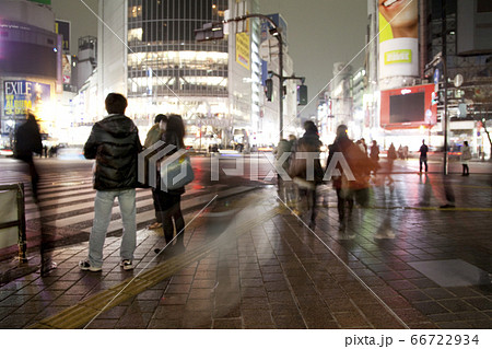 節電中の渋谷 節電中の渋谷 66722934