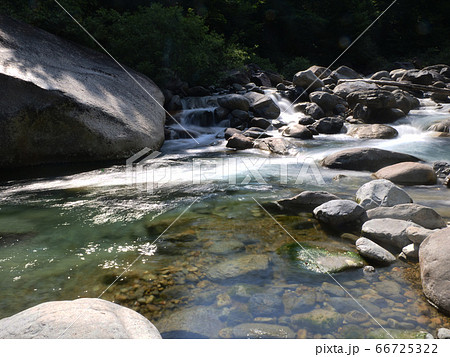 阿寺渓谷の渓流 阿寺渓谷の渓流 66725322