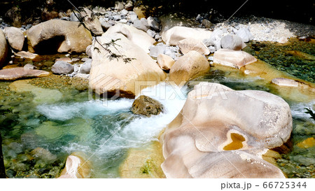 阿寺渓谷の渓流 阿寺渓谷の渓流 66725344