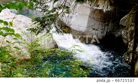 阿寺渓谷の牛ケ淵 66725537