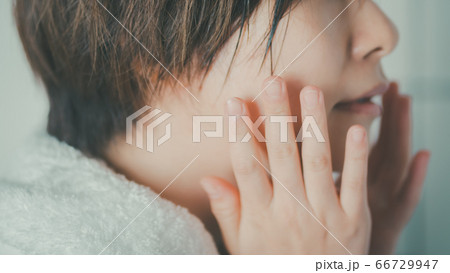 フェイスケア 肌荒れ 30代女性 フェイスケア 肌荒れ 30代女性 66729947