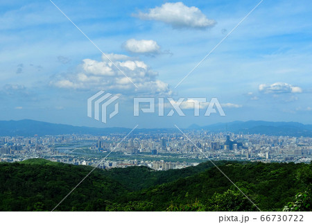 台北と周辺を見渡す_200621_08 台北と周辺を見渡す_200621_08 66730722