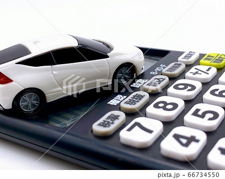 車と電卓 66734550