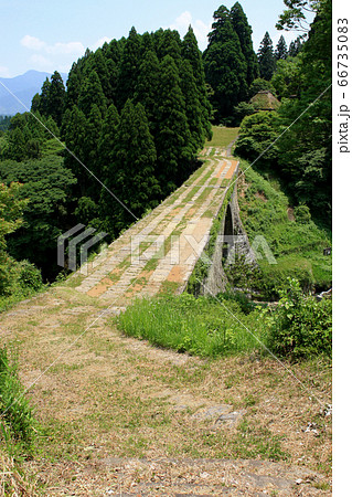 熊本地震・豪雨から復興した通潤橋の景観 熊本地震・豪雨から復興した通潤橋の景観 66735083