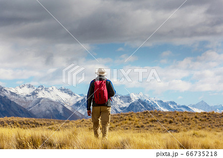 Hike 66735218
