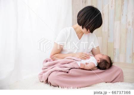 赤ちゃんのイメージ 66737366