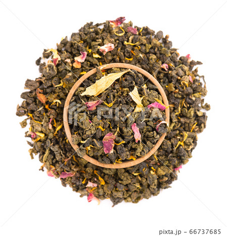 Tie Guan Yin tea with the petals of lilac, 66737685