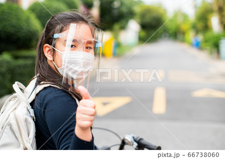 Back to school. asian child girl wearing face mask 66738060
