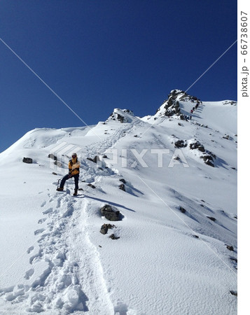 雪山登山 雪山登山 66738607