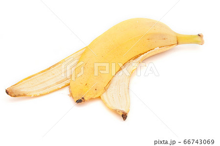 Banana peel Banana peel 66743069