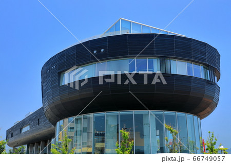 【愛媛県】晴天下のみなと交流センター「はーばりー」 【愛媛県】晴天下のみなと交流センター「はーばりー」 66749057