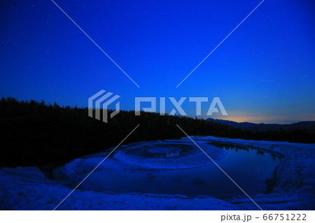 星空と八幡平ドラゴンアイ 66751222