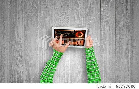 Using financial application 66757080