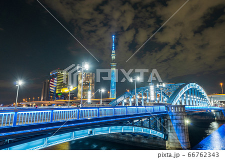 東京スカイツリー　世界難民の日 特別ライティング 66762343