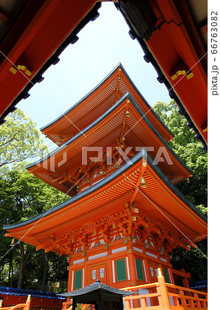 源平合戦ゆかりの寺  神戸の名刹  須磨寺  三重塔 66763082