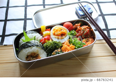 お弁当 お弁当 66763241
