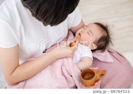 赤ちゃんのイメージ 66764523