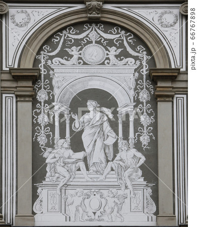 Artwork on back wall of University building in Vienna 66767898