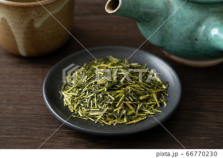 緑茶（茎茶） 66770230