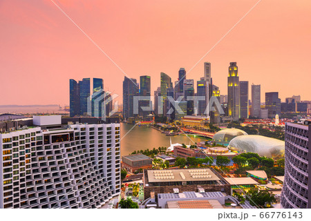 Singapore Financial District Skyline 66776143