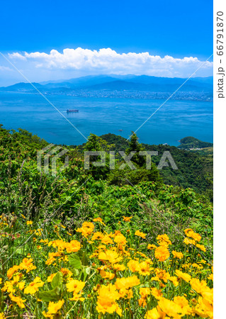 《愛媛県》瀬戸内海の大海原・亀老山展望公園の眺め 《愛媛県》瀬戸内海の大海原・亀老山展望公園の眺め 66791870