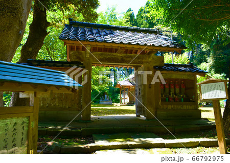 山の寺寺院群 常通寺 山門 七尾市 山の寺寺院群 常通寺 山門 七尾市 66792975