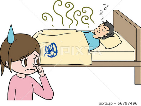 寝ている夫の匂いを気にする妻 寝ている夫の匂いを気にする妻 66797496