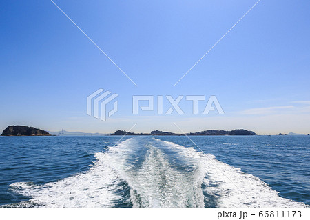 観光船上から見た篠島　愛知県南知多町 66811173