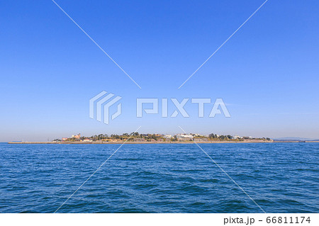 観光船上から見た日間賀島　愛知県 66811174