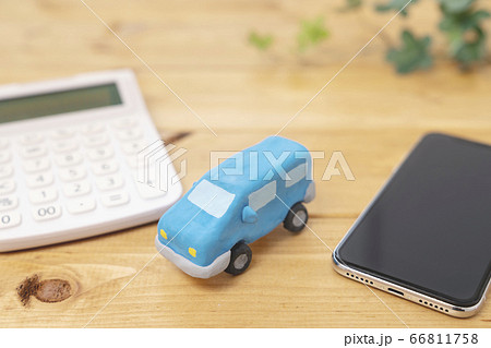自動車保険　車購入　中古車査定 66811758