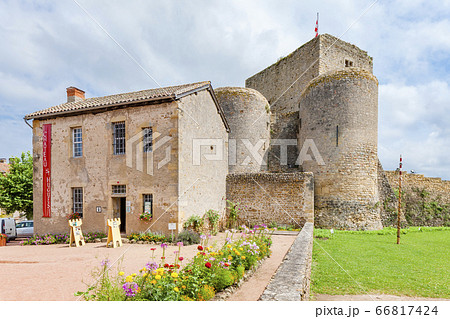 old castle of Semur En Brionnais, Burgundy, France 66817424