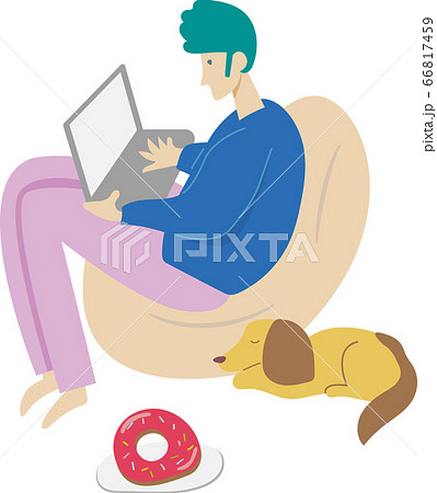 リモートワーク、テレワーク、ステイホーム、在宅勤務の男性 リモートワーク、テレワーク、ステイホーム、在宅勤務の男性 66817459