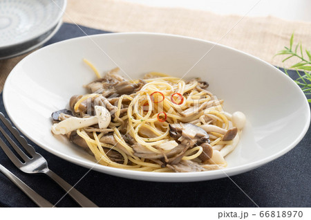 きのこの和風パスタ きのこの和風パスタ 66818970