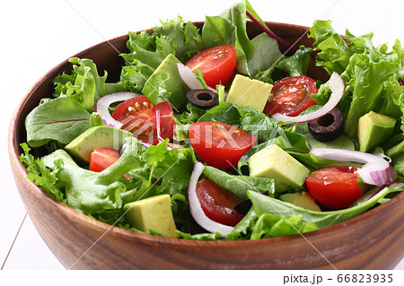 サラダのクローズアップ サラダのクローズアップ 66823935
