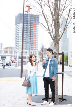 カップル カップル 66827192