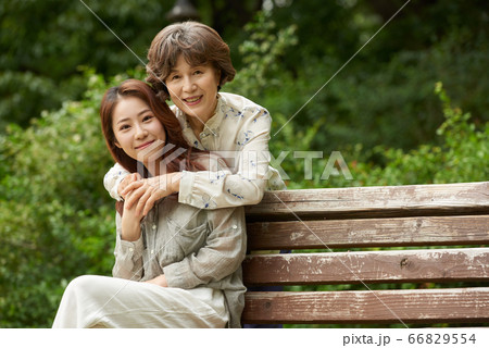 旅行 休憩 休み 66829554