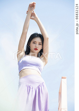 女性 女 女の子 66832124