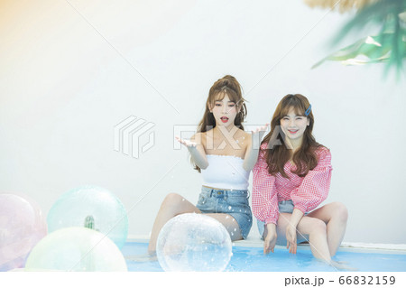 女性 女 女の子 66832159