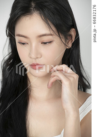 ビューティー 女性 女 66832176