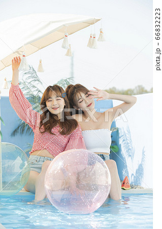 女性 女 女の子 66832223