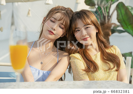 女性 女 女の子 66832381