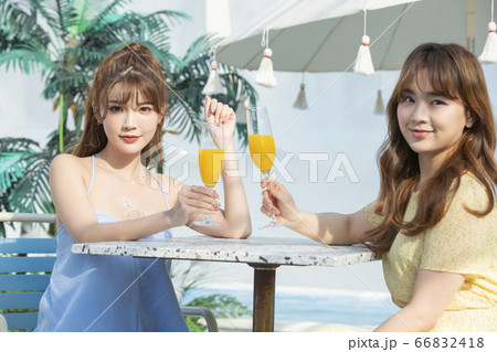 女性 女 女の子 66832418