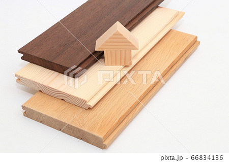 住宅と床材　フローリング工事イメージ 66834136