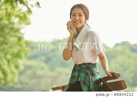 女性 女 女の子 66834222