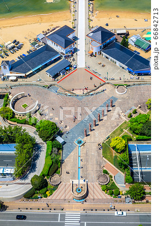福岡タワー展望室からマリゾンの眺め　【福岡市】 66842713