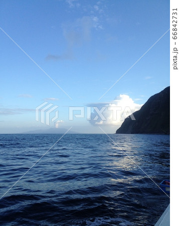 海へ行こう 66842731