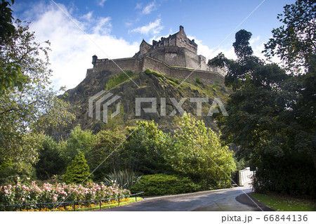 Edinburgh Castle 66844136
