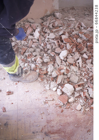 Refurbishment building site works in house 66844238