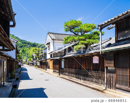古い町並みが残る近江八幡新町通り 滋賀県の写真素材